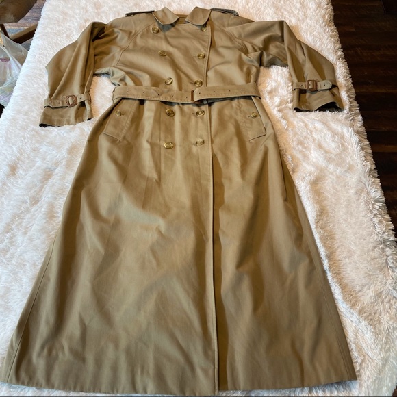 Burberrys Women’s Trench Coat, Size 8 XX Long